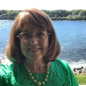 Meet your Posher, Deborah